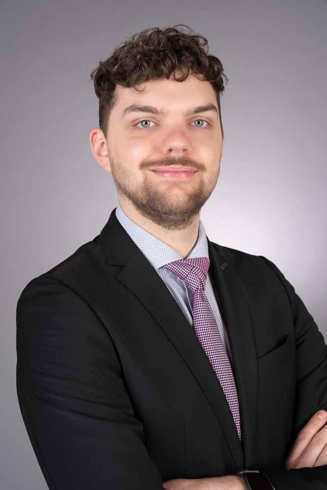 images/fotostudio/portfolio/bewerbungfotos/fotografie-varelmann-speyer-002.jpg#joomlaImage://local-images/fotostudio/portfolio/bewerbungfotos/fotografie-varelmann-speyer-002.jpg?width=667&height=1000