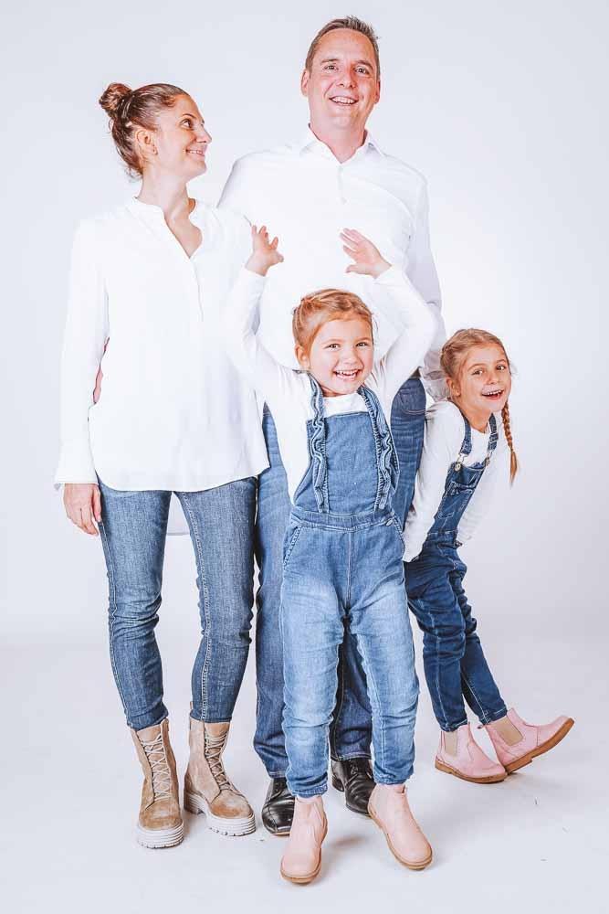 images/fotostudio/portfolio/familienfotos/fotografie-varelmann-speyer-003.jpg#joomlaImage://local-images/fotostudio/portfolio/familienfotos/fotografie-varelmann-speyer-003.jpg?width=667&height=1000